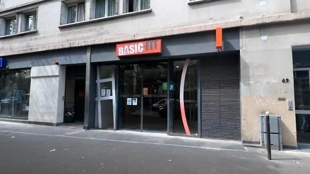Nice Apartment With Amazing View Of Paris Plus Parking