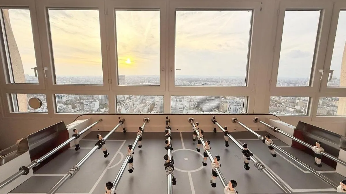 Nice Apartment With Amazing View Of Paris Plus Parking Francia