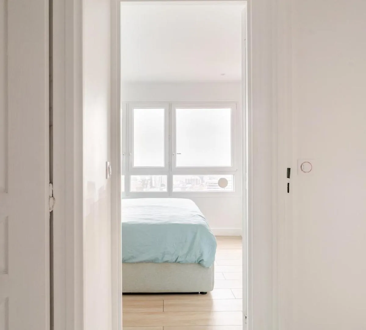 Nice Apartment With Amazing View Of Paris Plus Parking